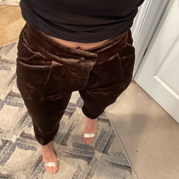 Crop Brunello Cucinelli High Waisted Trousers. - Picture 2 of 6